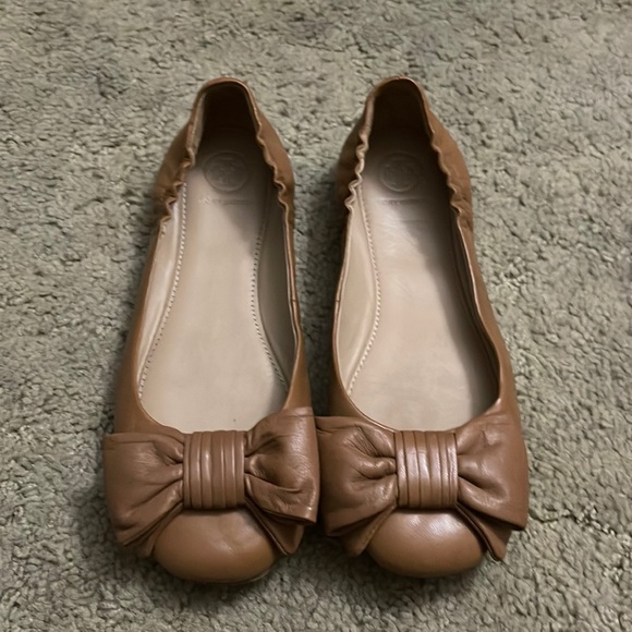 Tory Burch Shoes - Tory Burch Flats Nude Color